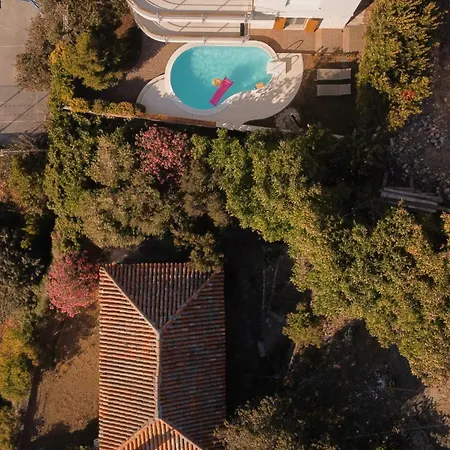 Luxurious Retreat With Pool Šibenik